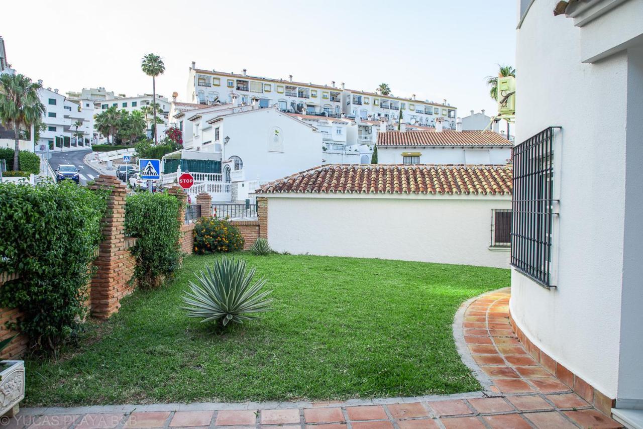 Yucas Playa B&B Benalmádena Exterior foto